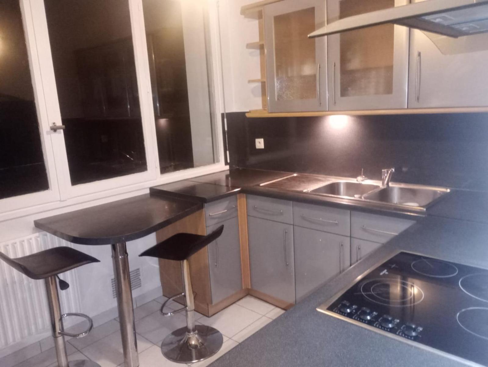 Pleinitude 4 Avec 2 A Louer Separement Appartement *